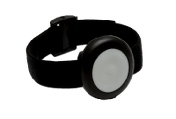 Bracelet alerte chute : sécurité et assistance pour les personnes âgées